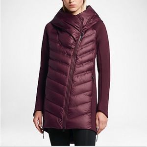 Nike Aeroloft 800 Down Tech Fleece Parka Small